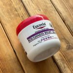 کرم ترمیم کننده پیشرفته eucerin مخصوص پوست های خیلی خشک مرطوب کننده صورت بدن