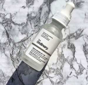 سرم ضدلک و روشن کننده آلفا آربوتین 2% + هیالورونیک اسید اوردینری وستا دارو و وارداتی