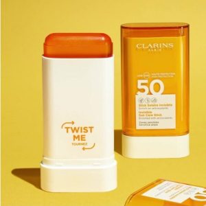 ضد آفتاب استیکی کلارنس فرانسه Clarins بی رنگ