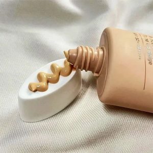 ضد آفتاب رنگی نامبوزین مدل No.3 SPF50 حجم 50 میلی لیتر